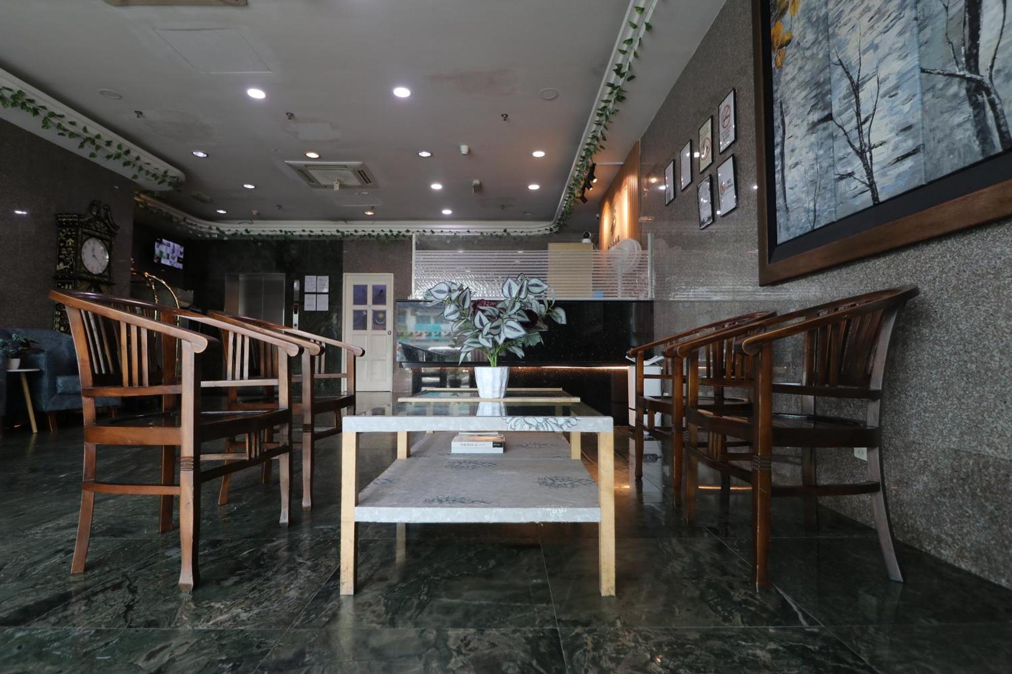 Hotel Sri Puchong Extérieur photo