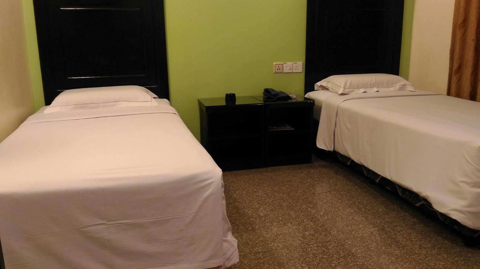 Hotel Sri Puchong Extérieur photo